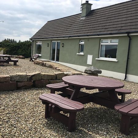 Causeway Coast Country Cottage, Pet-Friendly バリーキャッスル エクステリア 写真